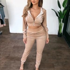 Flesh Nude Velvet Jogger Set